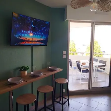 Apartment T2 Neuf Climatise, Vue Sur Les Quais *