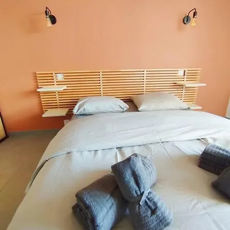Apartment T2 Neuf Climatise, Vue Sur Les Quais